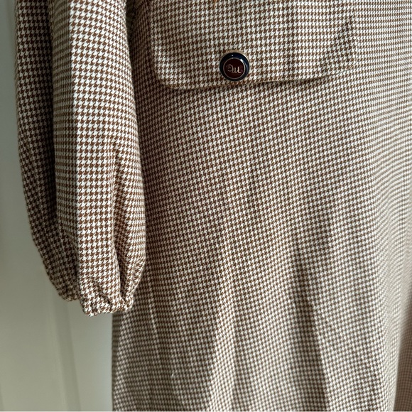 Hadas Dress in a Houndstooth print with Peter Pan Collar & Ribbon Bow tie - Picture 10 of 10